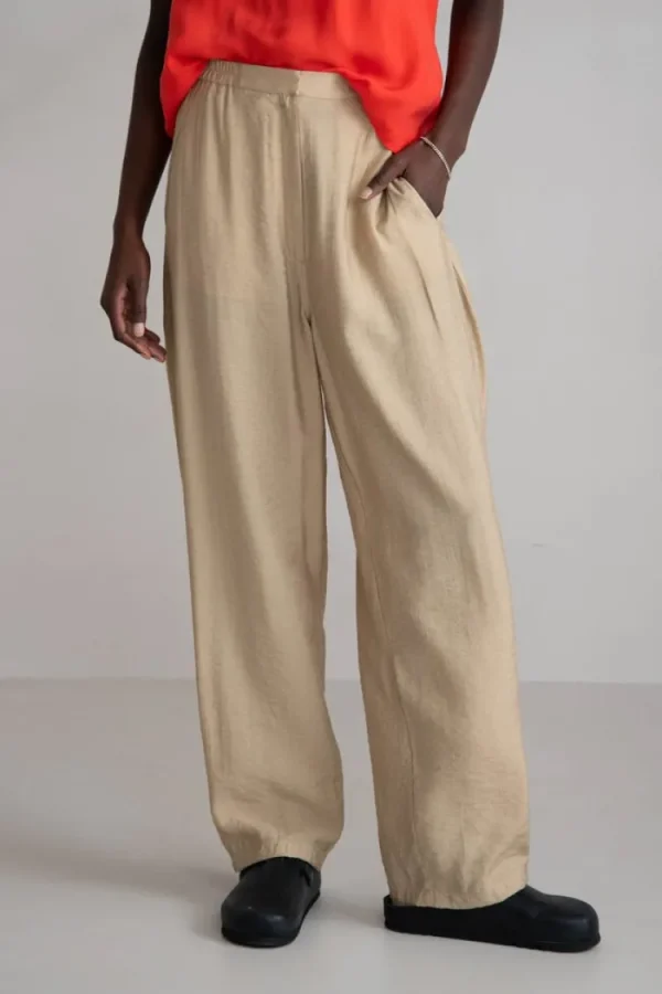 Humanoid Eithan Trouser Coconut Fashion