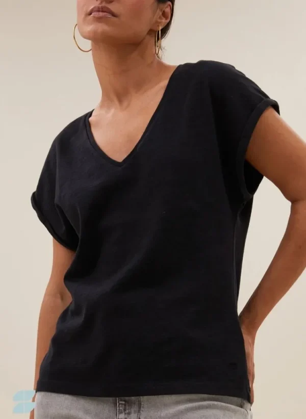 By Bar Momi Logo Top Jet+black Outlet