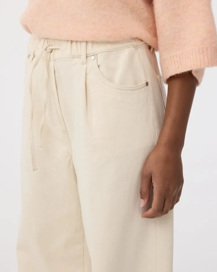 moon_pants_1.webp Knit-ted Moon Pants Creme New