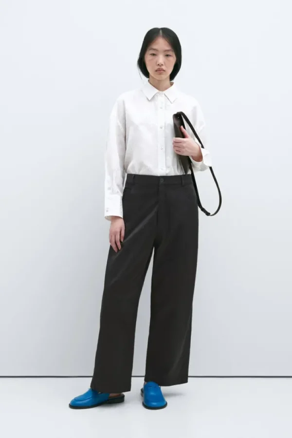 Cordera Satin Straight Pants Black Best